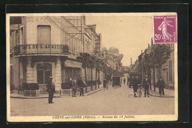CPA Cosne-sur-Loire, Rue du 14 July, Cafe de l'Agriculture