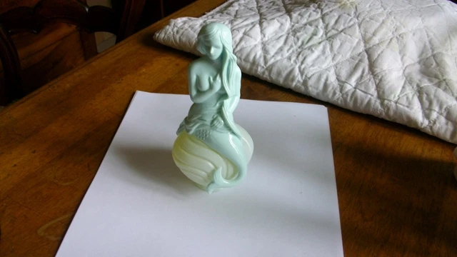 FLACON   Parfum AVON FIGURINE PERSONNAGE Sirène