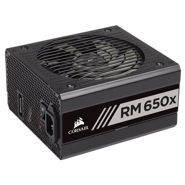 Gli alimentatori CORSAIR RM650x, interamente modulari, sono costruiti con compon