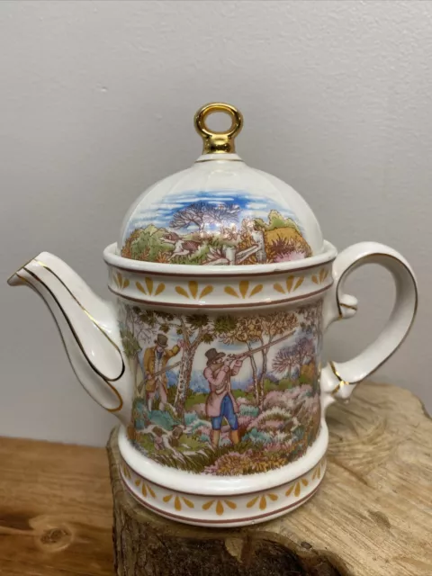 Wellington Sporting Scenes Tea Pot 18th Century Shooting Staffordshire England