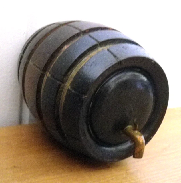 Mini étagère ronde en forme de tonneau de vin - Avec alcool - Étagère à bouteilles en bois - Décoration - Baril en bois - Pour bar - Meubles de salon Mini étagère ronde en forme de tonneau de vin - Avec alcool - Étagère à bouteilles en bois - Décoration - Baril en bois - Pour bar - Meubles de salon