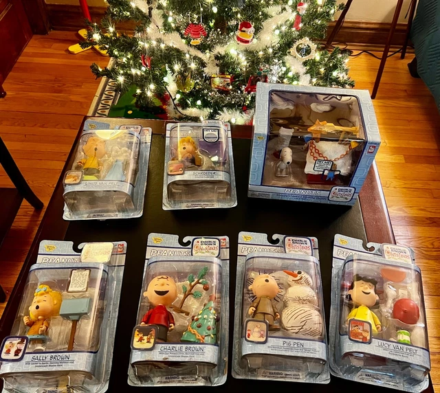 2003 MEMORY LANE PEANUTS CHRISTMAS FIGURES FULL SET with All Display