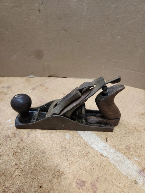 Vintage Stanley Bailey No 3 Plane. 1902 Patent Dates.