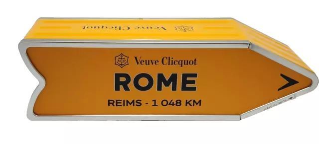 Veuve Clicquot Champagne  ROME  Arrow Tin Case Empty Rare Limited Edition