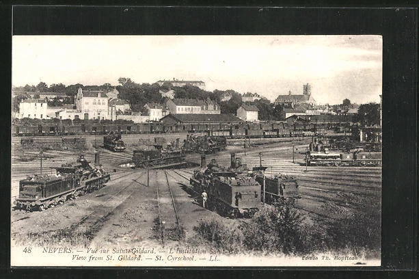 CPA Nevers, Vue sur Sainte-Gildard