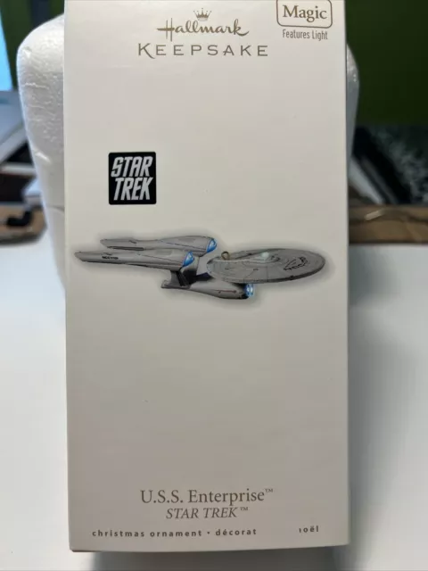 2010 Hallmark STAR TREK USS ENTERPRISE Magic Ornament NCC-1701 MIMB