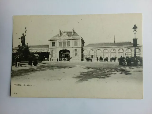 Cpa Allier Vichy La Gare