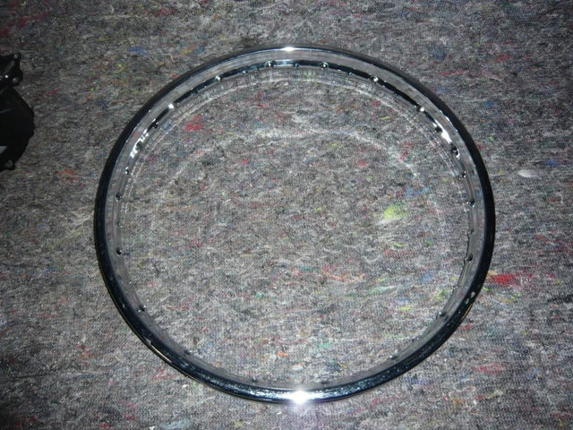 Jantes Tubulaires Anciennes Pour Vélo De Route - Aluminium, 36 Trous - Occasion
