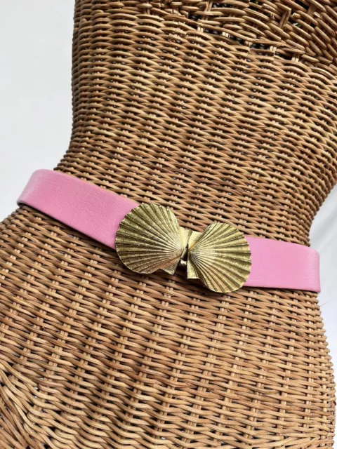 VTG 1979 Mimi Di N  SEA SHELL interlocking 2 piece Belt Buckle Gold Tone 3"