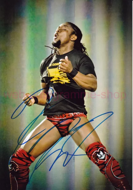 KOFI KINGSTON - WWE CHAMPION - SIGNED IN PERSON AUTOGRAMM AUTOGRAPH 20 x 29 CM