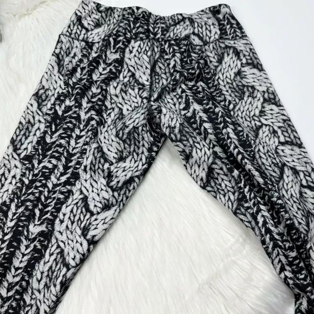 Reebok Women's Cable Knit Printed Leggings Gray Size XS 3