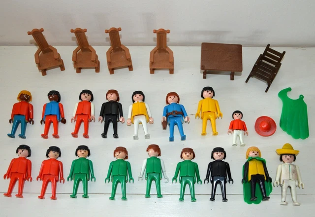 Lot PLAYMOBIL Divers – Personnages, Meubles Et Petits Accessoires