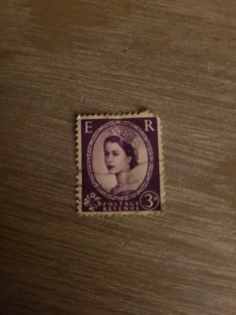 E R Stamp VINTAGE E R Wilding Queen Elizabeth II Postage Stamp Purple 1957 ...