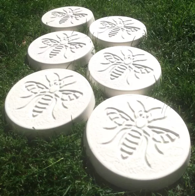 6 x White Round Concrete Garden Stepping Stones 23cm / 9Inch | Bee