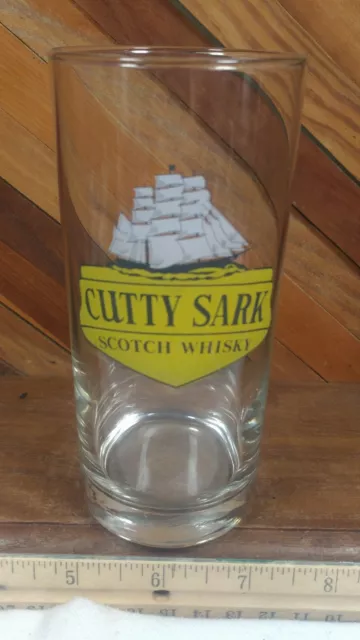 Cutty Sark Scotch Whisky Tall Drink Glass Barware Yellow Logo