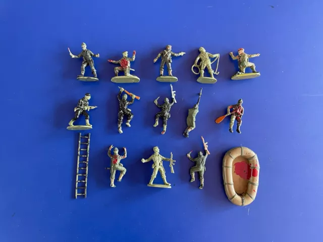 Matchbox Toy Soldiers British Commandos 1/32 scale