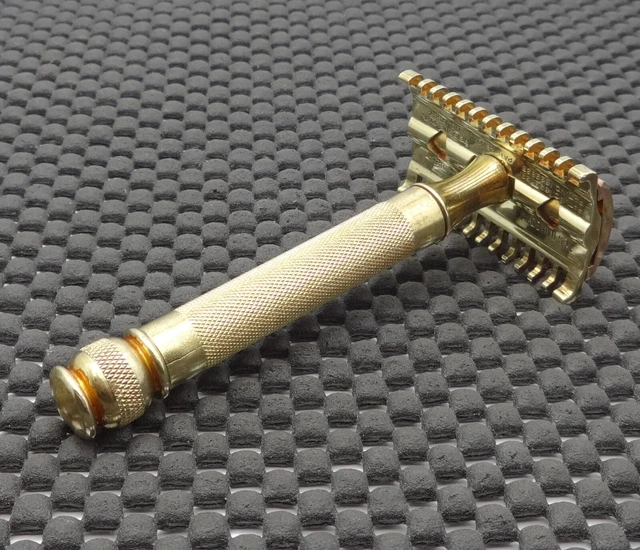 Vintage 1930's Gillette NEW GOODWILL DE Safety Razor  Clean! 3
