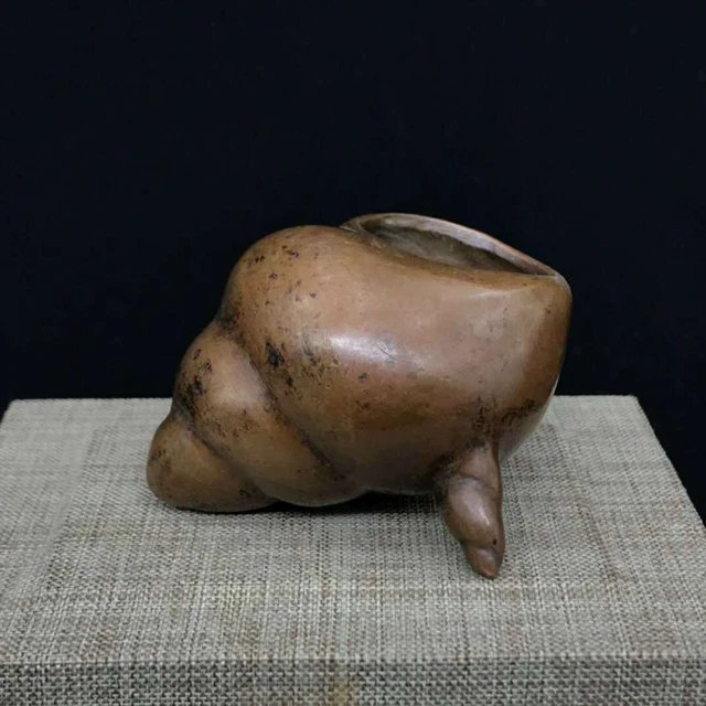 Retro Chinese Ming Dynasty Xuande Year Bronze Snail Shape Incense Burner Collect