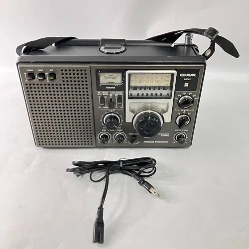 NATIONAL PANASONIC RF2200 Shortwave Radio FM/MW/SW1 Very Rare Vintage