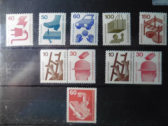 Deutschland-Berlin; Lot aus 1971/74 (Unfallverhütung); Postfrisch **; s. Scan