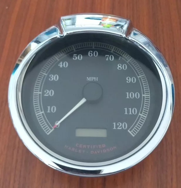 Harley Davidson Road King Softail Touring Speedometer 67033-99A . 14521 Miles