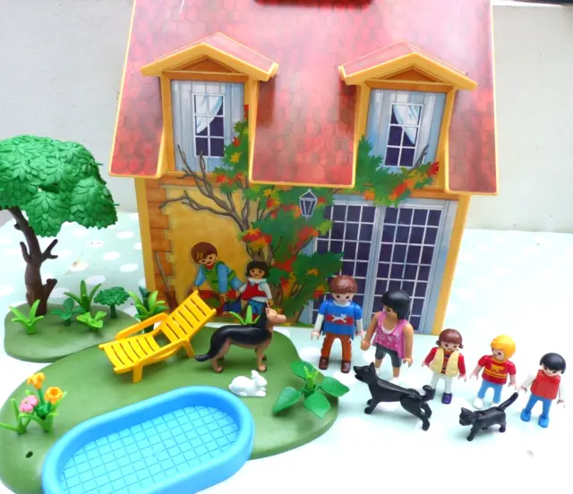 Playmobil  My Take Along Doll House with figures, pets, garden accessories