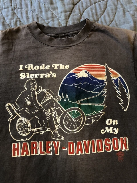 Vintage 80s Faded Harley Davidson Reno Nevada Tee T-shirt Sz M 1980s Vintage 80s Faded Harley Davidson Reno Nevada Tee T-shirt Sz M 1980s