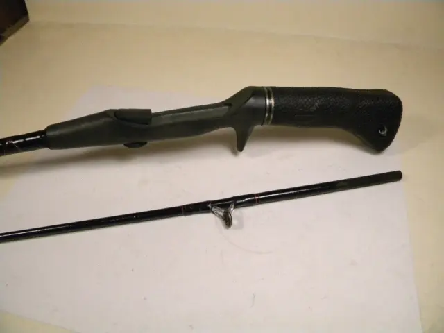 Vintage Zebco Pro Staff II 1732 Graphite Composite medium 5'6" casting rod