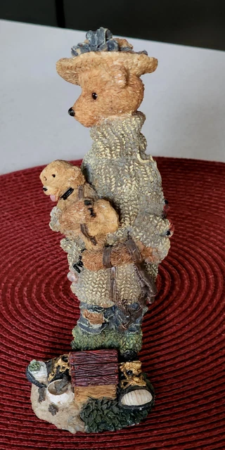 Vtg 1997 Classic Beartiques ~ Lady Bear w/Puppy Dog ~ 7.5" Fig ~ Christhomas 5