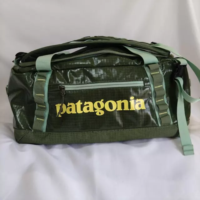 Patagonia Black Hole duffel 40L Backpack 2way Bag Orange Logo green khaki　/