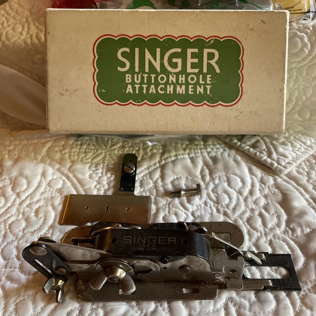 VINTAGE SEWING MACHINE Singer Buttonhole Attachment 121795 Box No