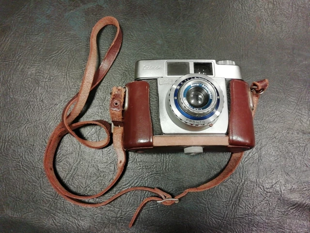 MACCHINA FOTOGRAFICA VINTAGE ZEISS IKON COLORA 1:3,5=45mm