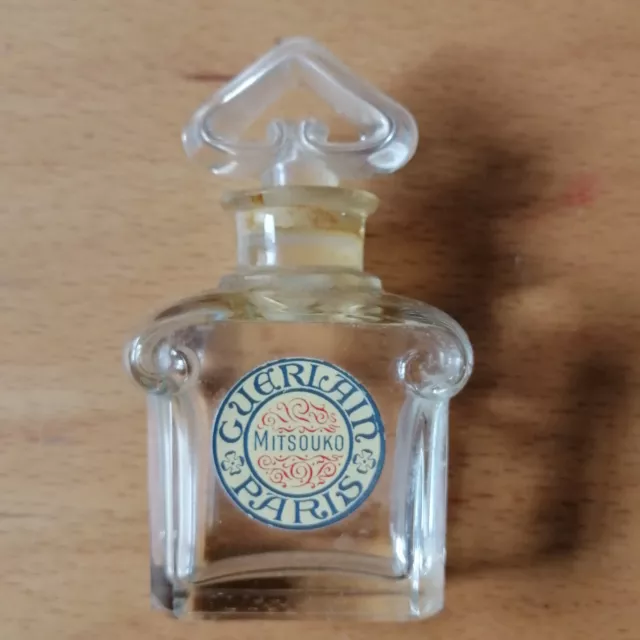 ancien flacon de parfum de collection