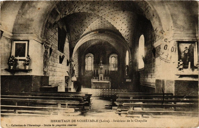 CPA AK NOIRETABLE - Hermitage Intérieur de la Chapelle (578488)