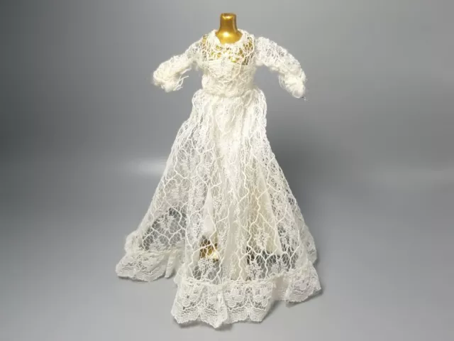 1970's Bride Doll with Blue Hair and White Wedding Dress - wide 4