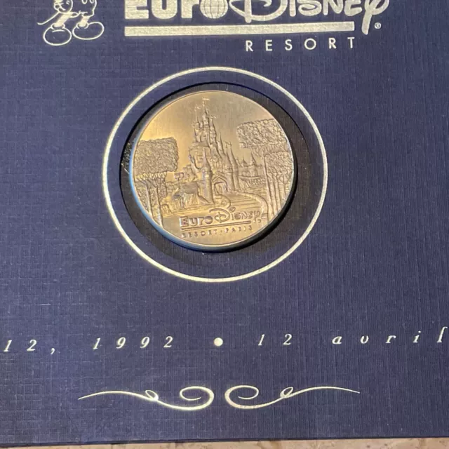 1992 Euro Disney Resort Grand Opening Commemorative Medallion Coin Cast Member