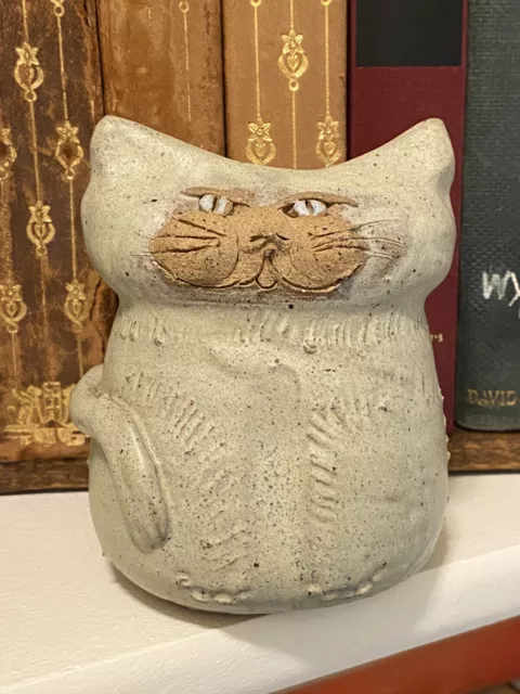 Adorable Vtg Folk Art Pottery Cat Figurine Sculpture Stoneware Sitting 4"