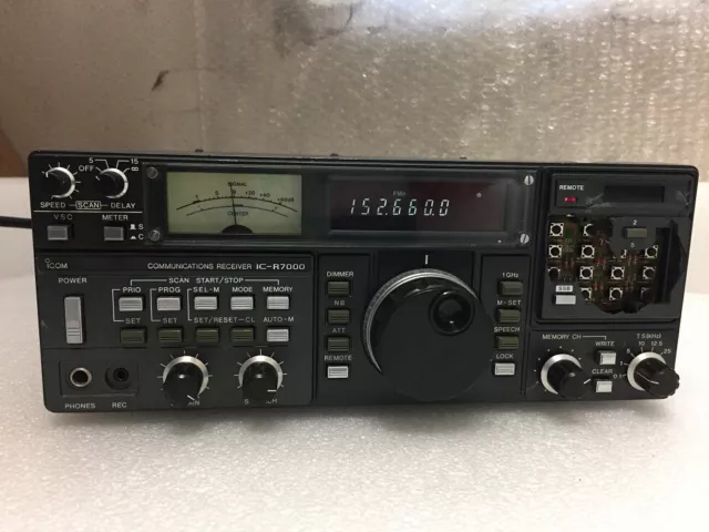 ICOM IC-R7000 Radio receiver