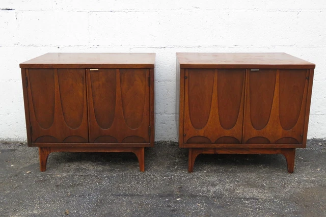 Broyhill Brasilia Mid Century Modern Nightstands Side End Tables a Pair 4951