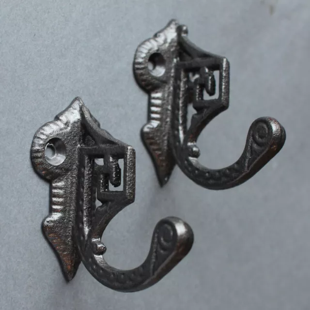 PAIR OF ART DECO CAST IRON COAT HOOKS VICTORIAN ANTIQUE VINTAGE OLD ~ CH04x2