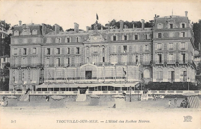 Carte Postale Ancienne (CPA) Trouville - Hôtel Du Helder, Calvados (14), Noir Et Blanc, Années 1900
