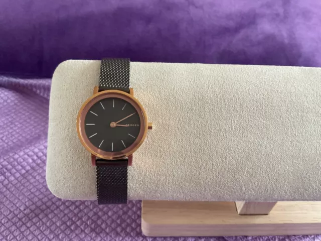 Stunning Ladies Skagen Slim Designer Wrist Watch Excellent Condition