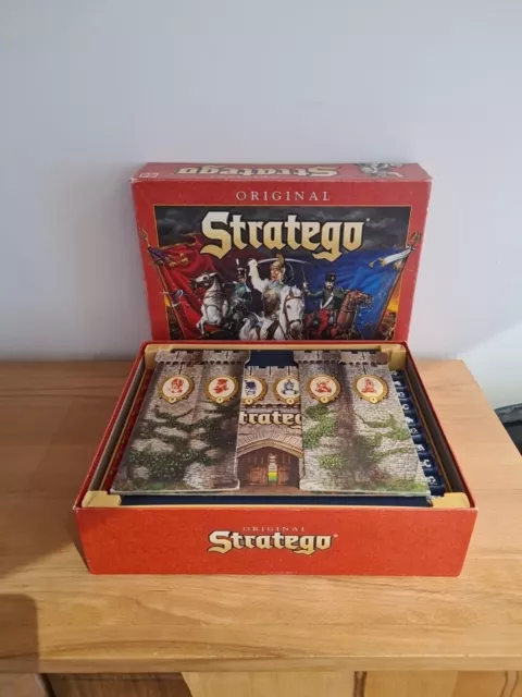 Stratego Brettspiel