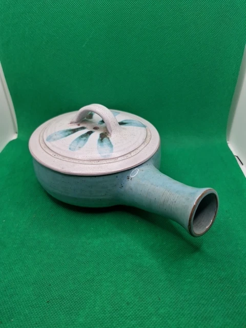 Handmade Clay Casserole Pot With Lid, Medium Size, Lined, 5 Liters main image 0