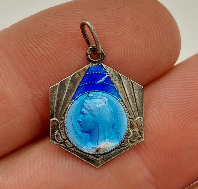 MEDAILLE RELIGIEUSE ANCIENNE.STE Therese De L'enfant Jesus Lisieux