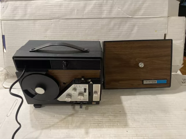 Vintage Keystone Dual K-560 Film Projector (Standard/Super 8)