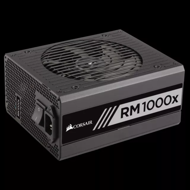 RMx Series™ RM1000x — Alimentatore completamente modulare certificato oro 1000 Watt 80 PLUS® (Regno Unito)