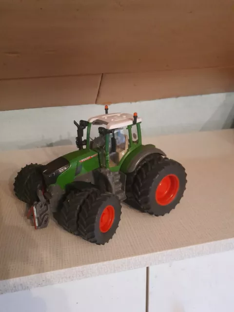 Siku Modell 3293 Fendt 728 Vario, Zwillingsräder hinten u. vorne,  NEU,OVP, 1:32