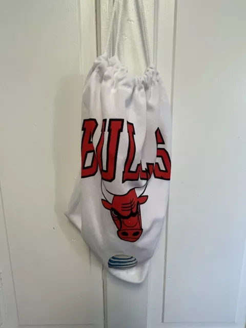 Vintage  Red White and Black Chicago Bulls  Drawstring Backpack, ￼23, Basketball