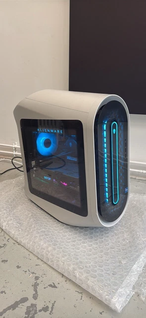 ALIENWARE GAMING PC Intel Core i7 32 GB RAM RTX 3090 Graphics Card £ ...